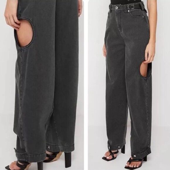 MANIERE DE VOIR Women's Cut Out Jeans - Size 8 - Stylish‎ Ripped Design